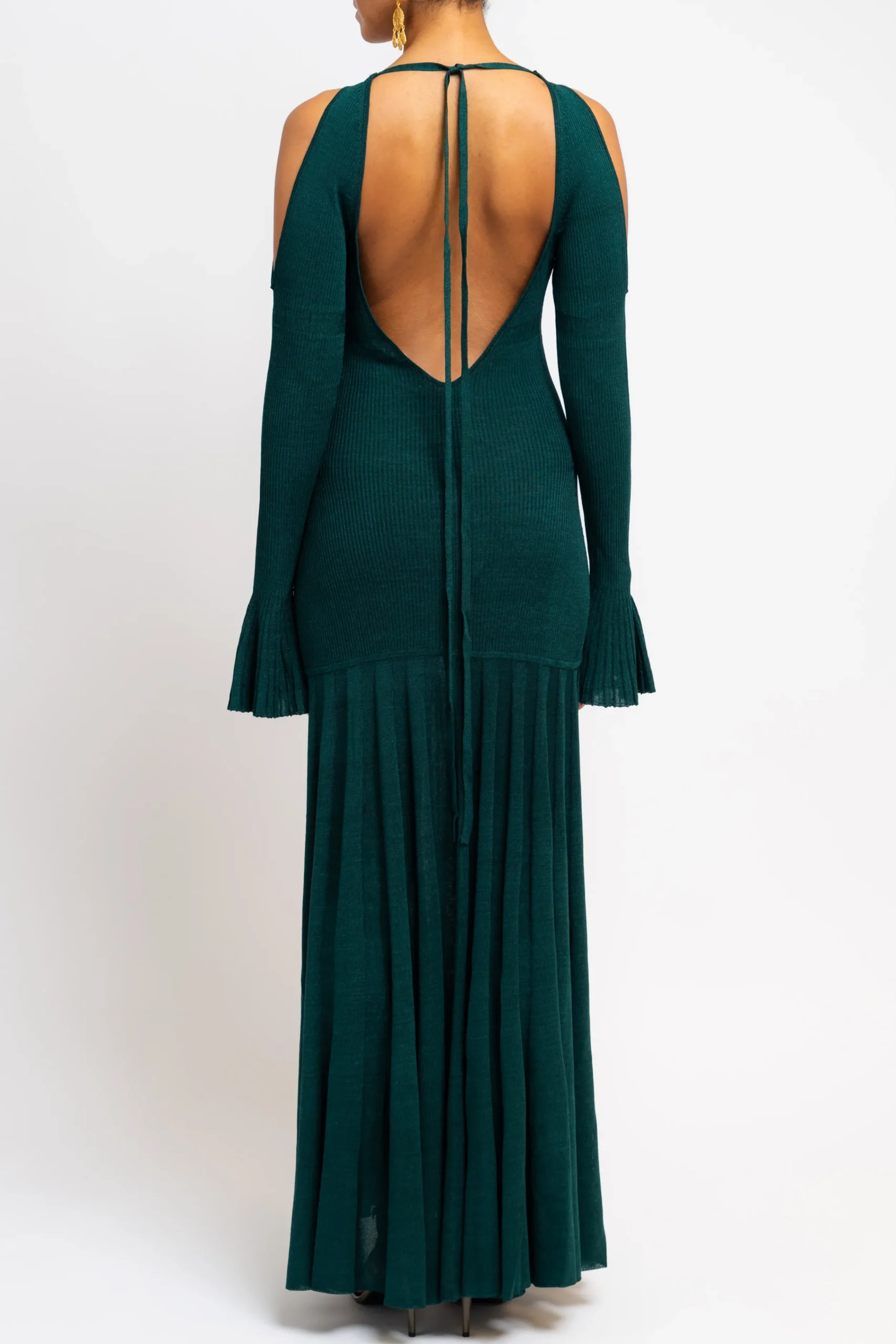 CHRISTOPHER JOHN ROGERS Cold Shoulder Multi-Rib Maxi Dress | Maxi | Black Tie